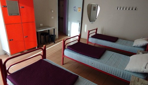 Basic Single Room, Private Bathroom