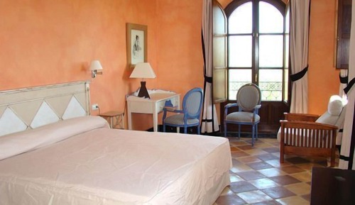 Superior Double Room, Bathtub
