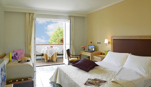 Classic Double or Twin Room