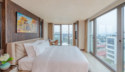 Panoramic Penthouse