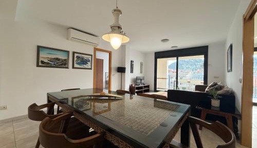 Three-Bedroom Apartment (6 Adults)