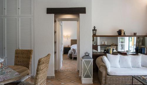 Suite - Annex