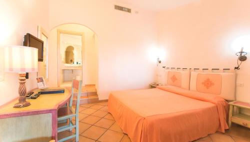 Classic Double Room with Balcony