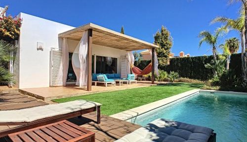 Villa with Private Pool