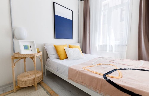 Galata Apartment | Chic Flat 5 min to Galata Tower in Istiklal Ave