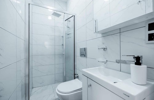 Galata Apartment | Unique Flat w 5 min to Galata Tower, Istiklal Ave