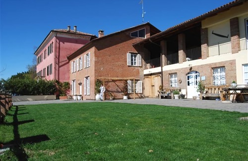 Cardona Hotel | Casale Osvalda