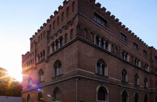 Milan Centre Hotel | Babila Hostel & Bistrot