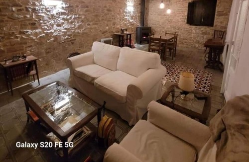Llorac Ski Chalet | Chalet 'La Casa De La Conca De Barberà' with Shared Terrace