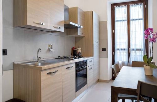 Saluzzo Apartment | Apartment 'Civico 16' with Balcony