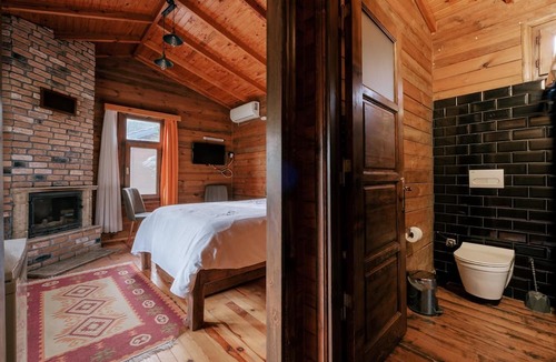 Altinova House | Perfect Bungalow w Garden and Pool in Nature
